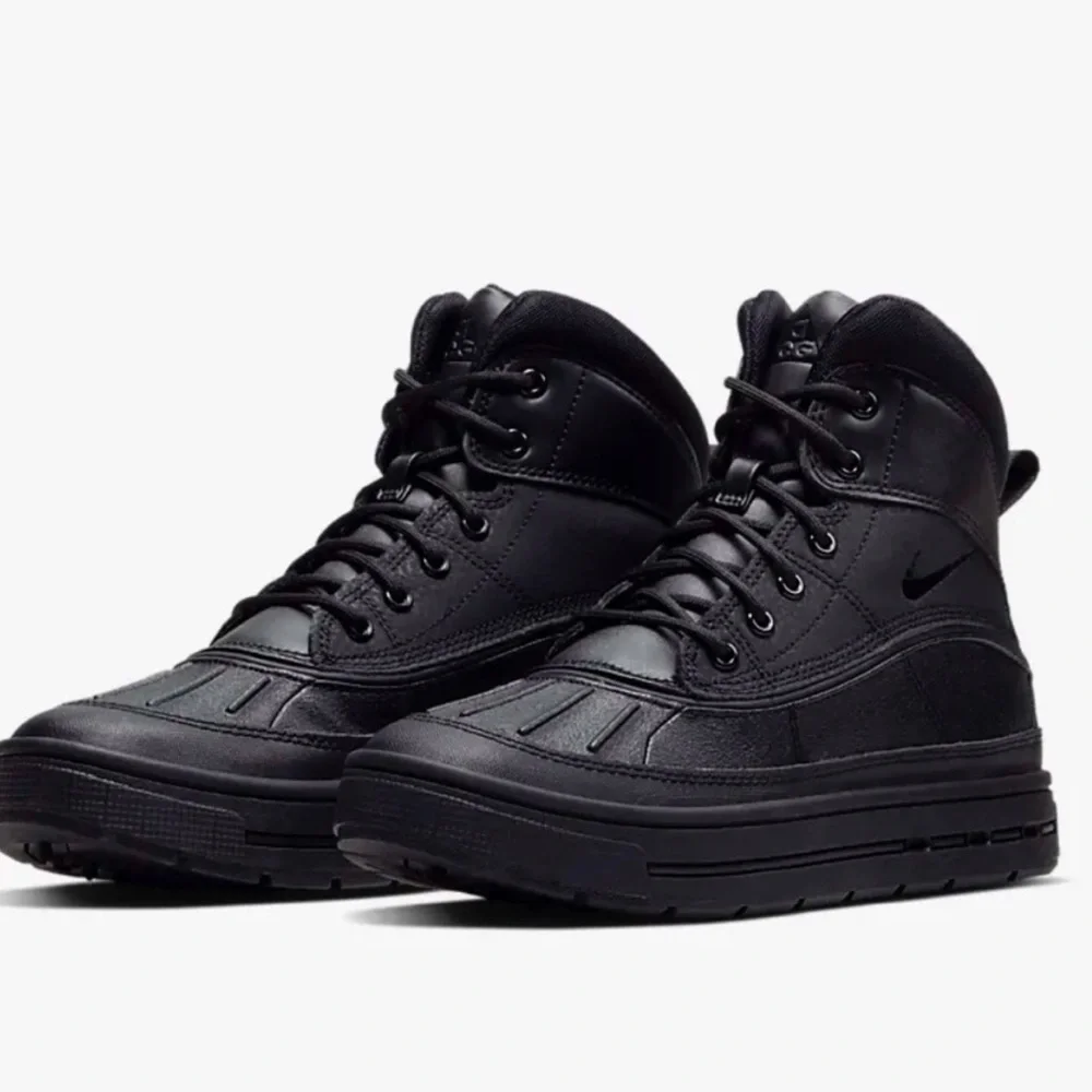Nike ACG Big Kids Woodside 2 High Boots Black 5Y NEW
